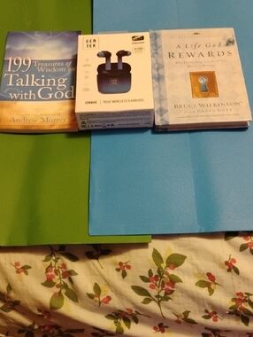 True Wireless Earbuds - Black